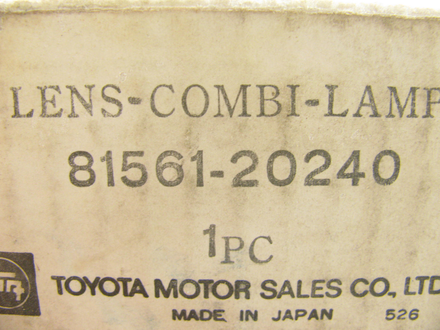 NOS OEM Toyota LH Tail Light LENS 81561-20240 For 73-78 Corona