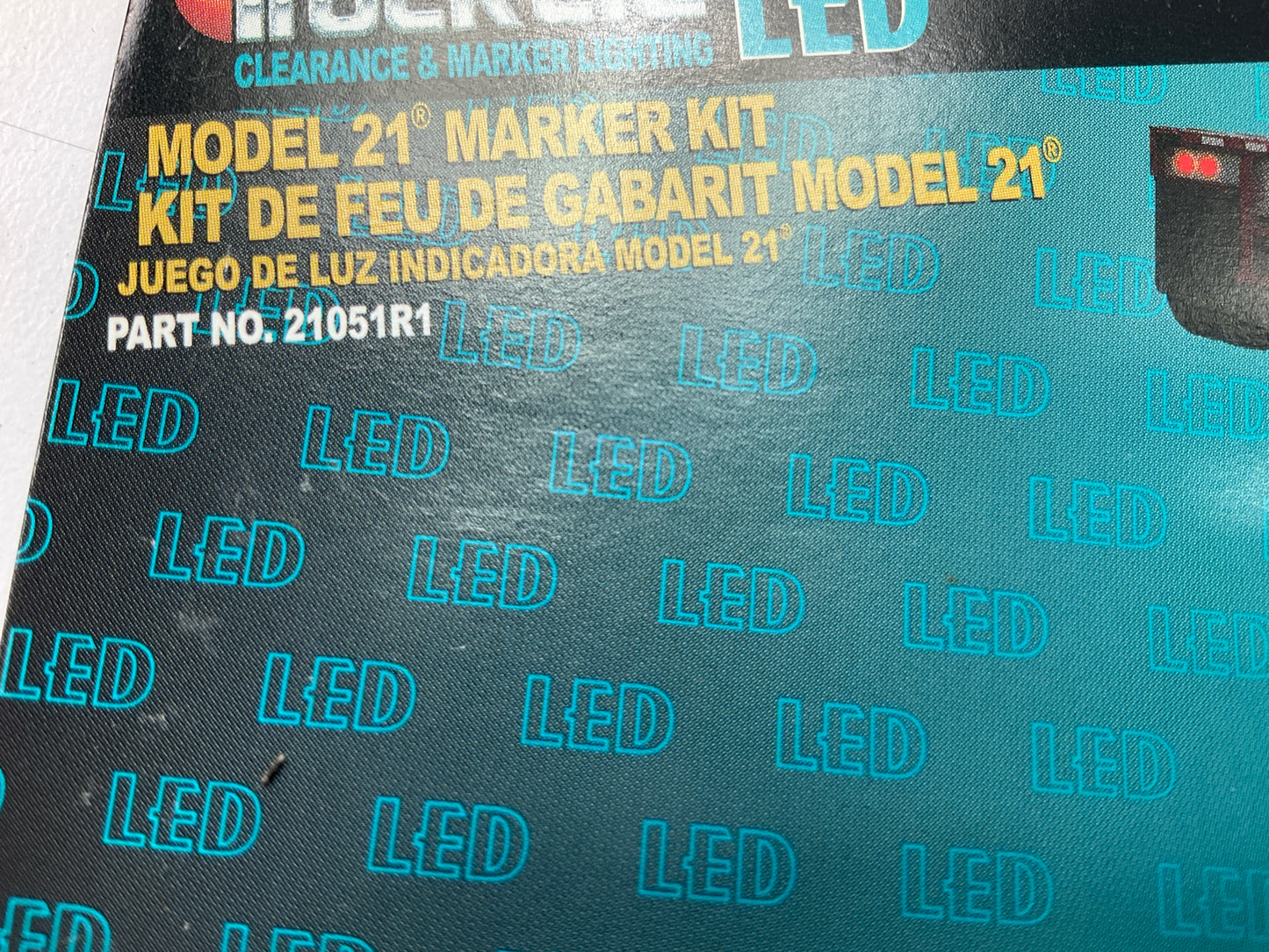 Truck-lite 21051R1 21 Series LED Red Rectangular 1 Diode Marker Clearance Lamp