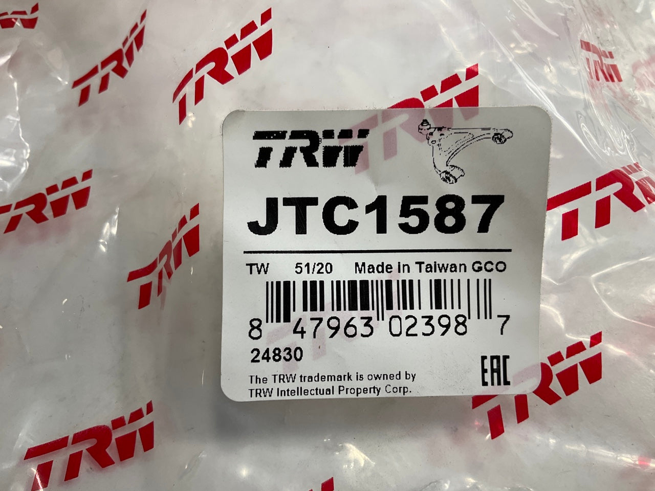 (2) TRW JTC1587 Front Upper Control Arm & Ball Joint For 2004-2010 Dodge Dakota