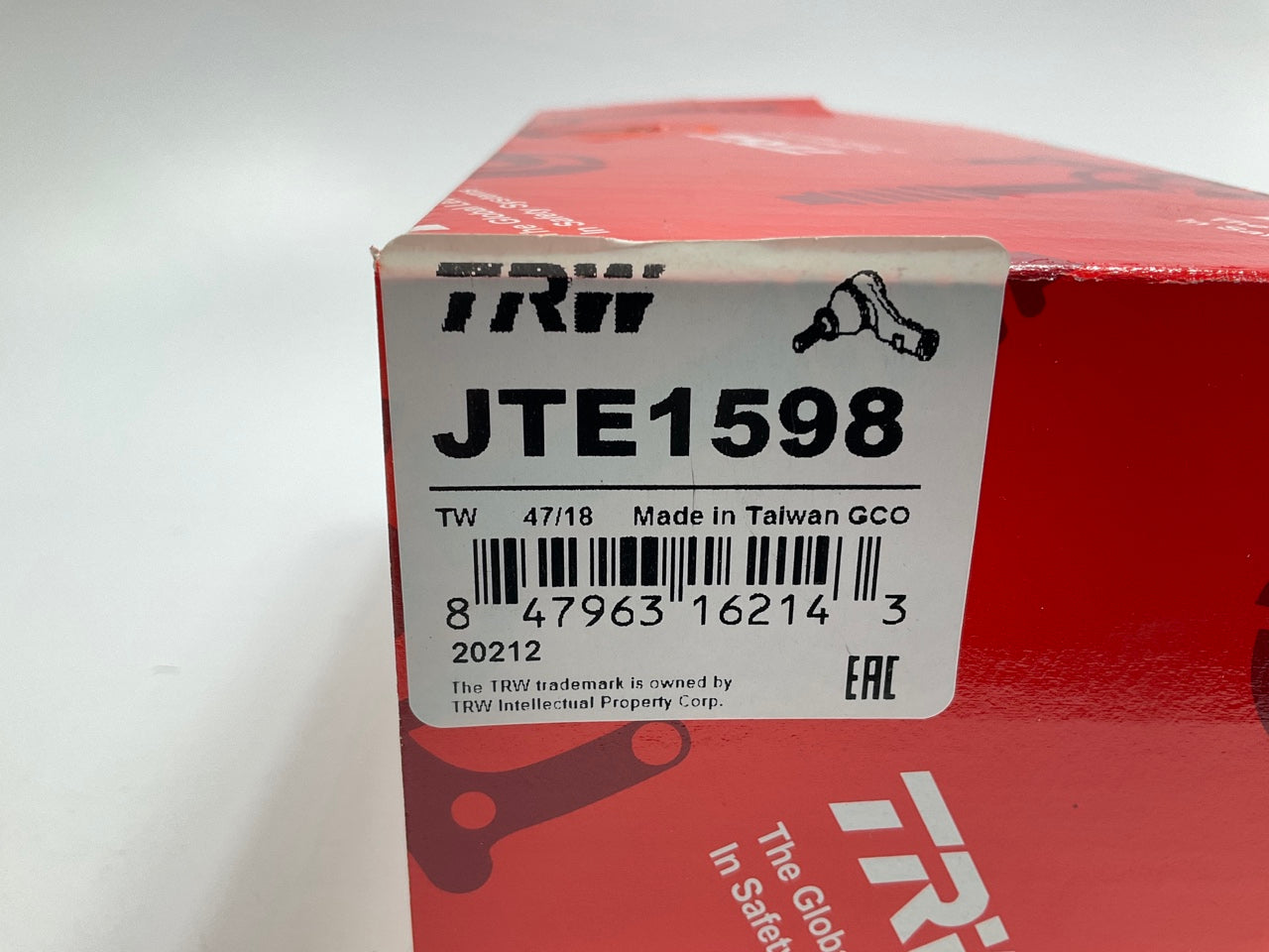 TRW JTE1598 Rear Outer Tie Rod End For 2001-2005 GMC Sierra 1500