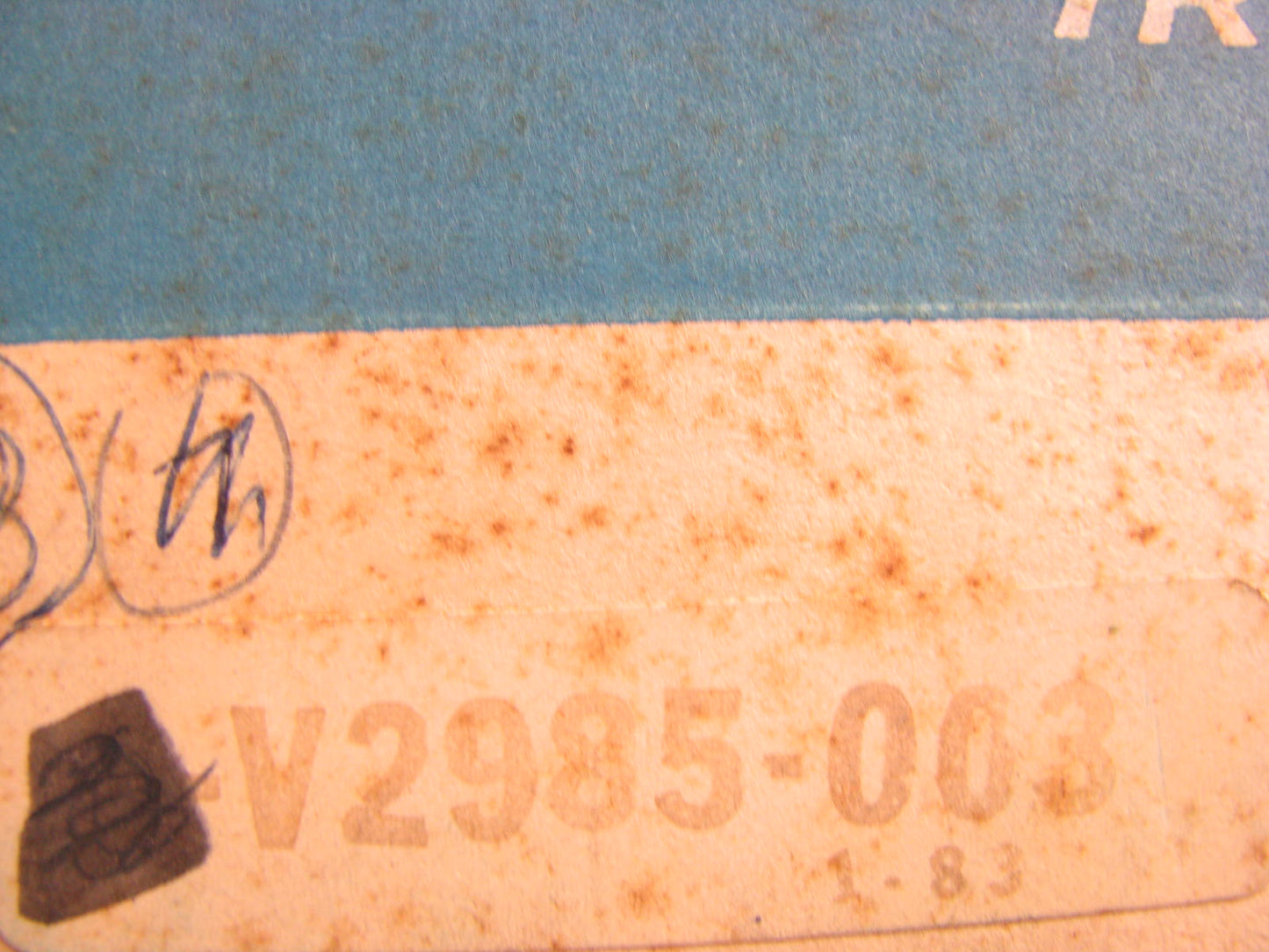 (8) TRW V2985 .003 Oversize Engine Intake Valves 75-00 Ford 5.0L 5.8L V8