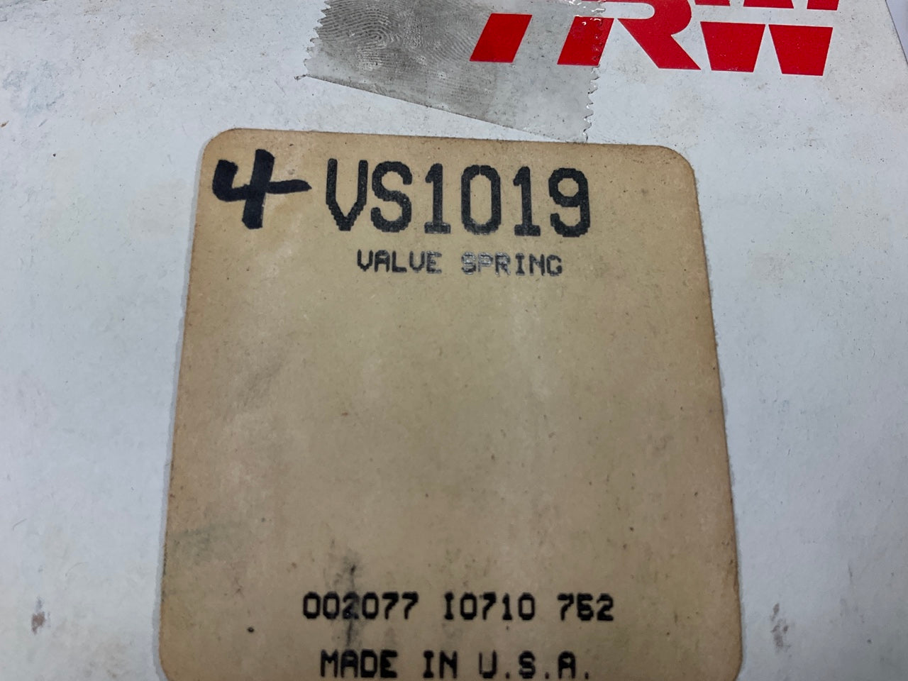 (4) TRW VS1019 Engine Exhaust Valve Spring - Chevrolet 305 307 350 400