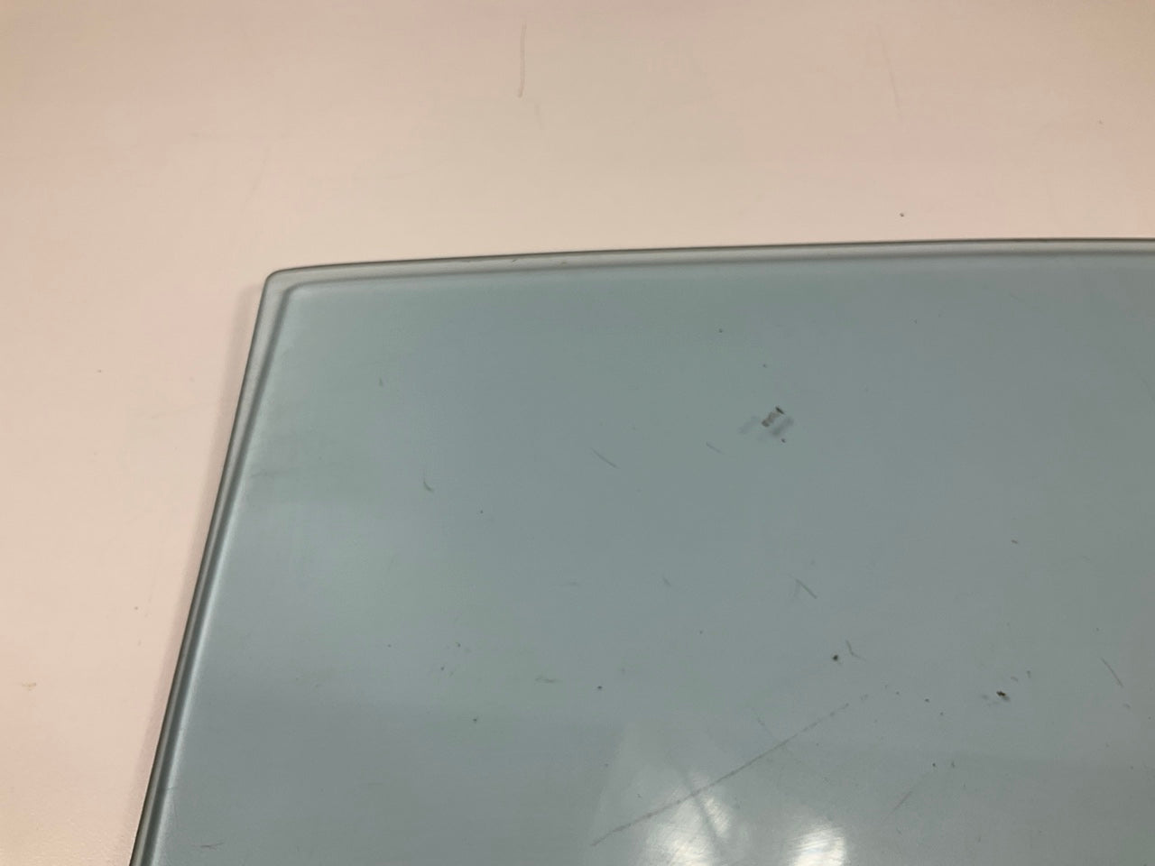 USED #10044 Left Drivers Side Door Window Glass For 1970-1976 240z 260z 280z S30
