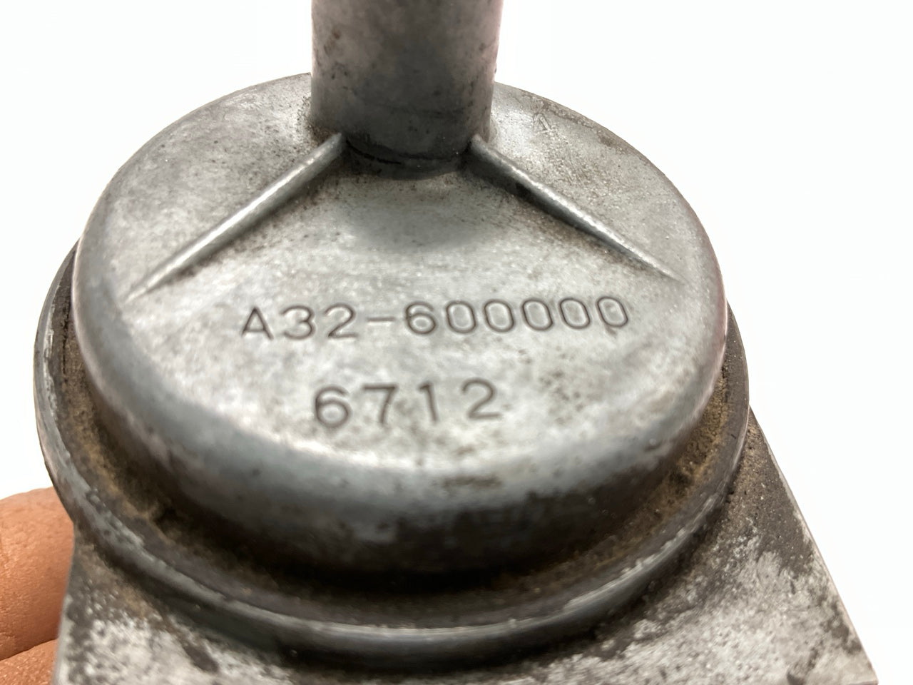 USED #469 Idle Air Control Valve IAC OEM JECS For Datsun 280zx 280z A32-600000