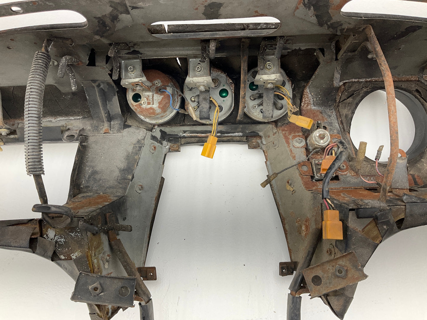 CRACKED / USED - SEE PHOTOS - Original OEM Dash Dashboard & Gauges For 1972 240z