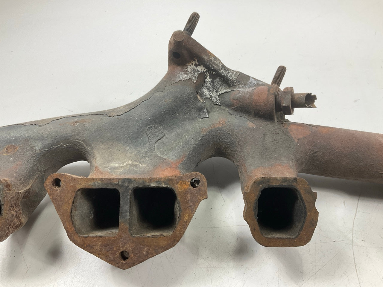 ROUGH SHAPE RUSTY, SEE PHOTOS, #721 ''N48'' Exhaust Manifold For Datsun 280z 280zx