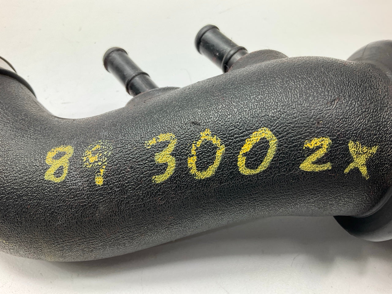 USED #800 Air Intake Tube Pipe Hose OEM For 1990-1996 Nissan 300zx Z32 Non-turbo