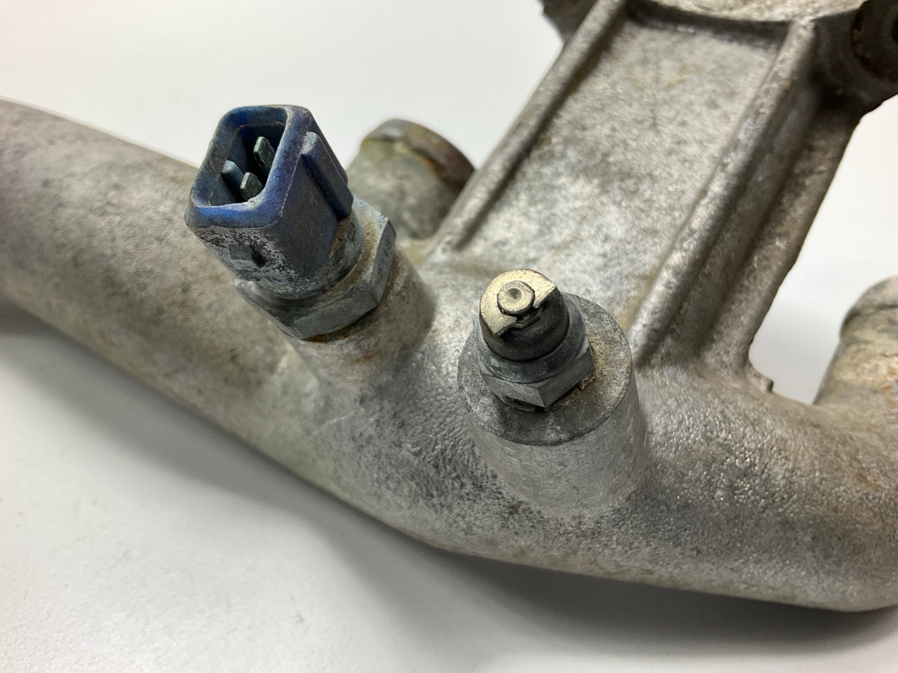 USED # 817 - Upper Coolant Water Aluminum Pipe OEM For 90-96 Nissan 300zx Z32