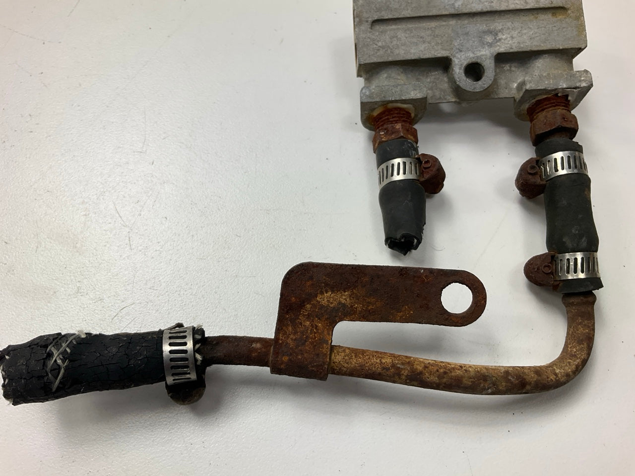 USED #870 Coolant Junction Block Sensor Manifold For 1979-1983 Datsun 280zx