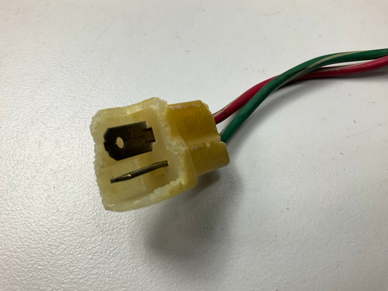 Broken Connector #877, Rear Defog Defogger Switch OEM For 1975-1976 Datsun 280z