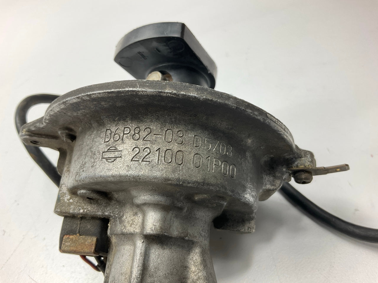 USED #897 - 22100-01P00 Distributor OEM For 1984-1989 Nissan 300zx Z31