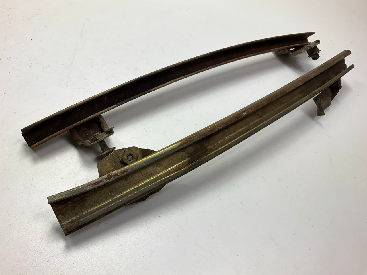 USED #61 - Right Passengers Side Door Window Motor & Regulator For 79-83 280zx