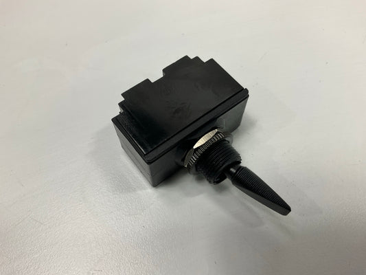 Valmar 31202 Boat / Marine On-Off Toggle Switch (15/32'' Mounting Hole)