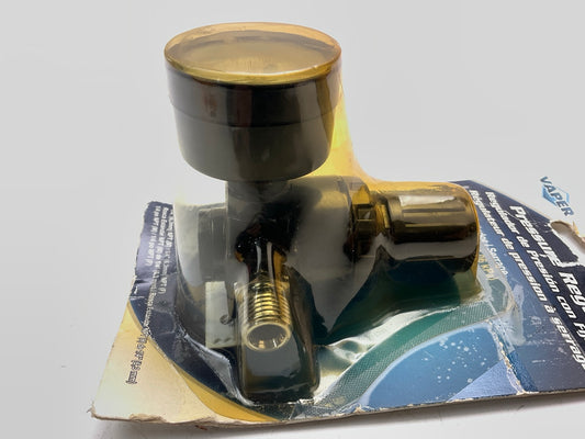 Vaper 19303 1/4'' Locking Pressure Regulator With Gauge