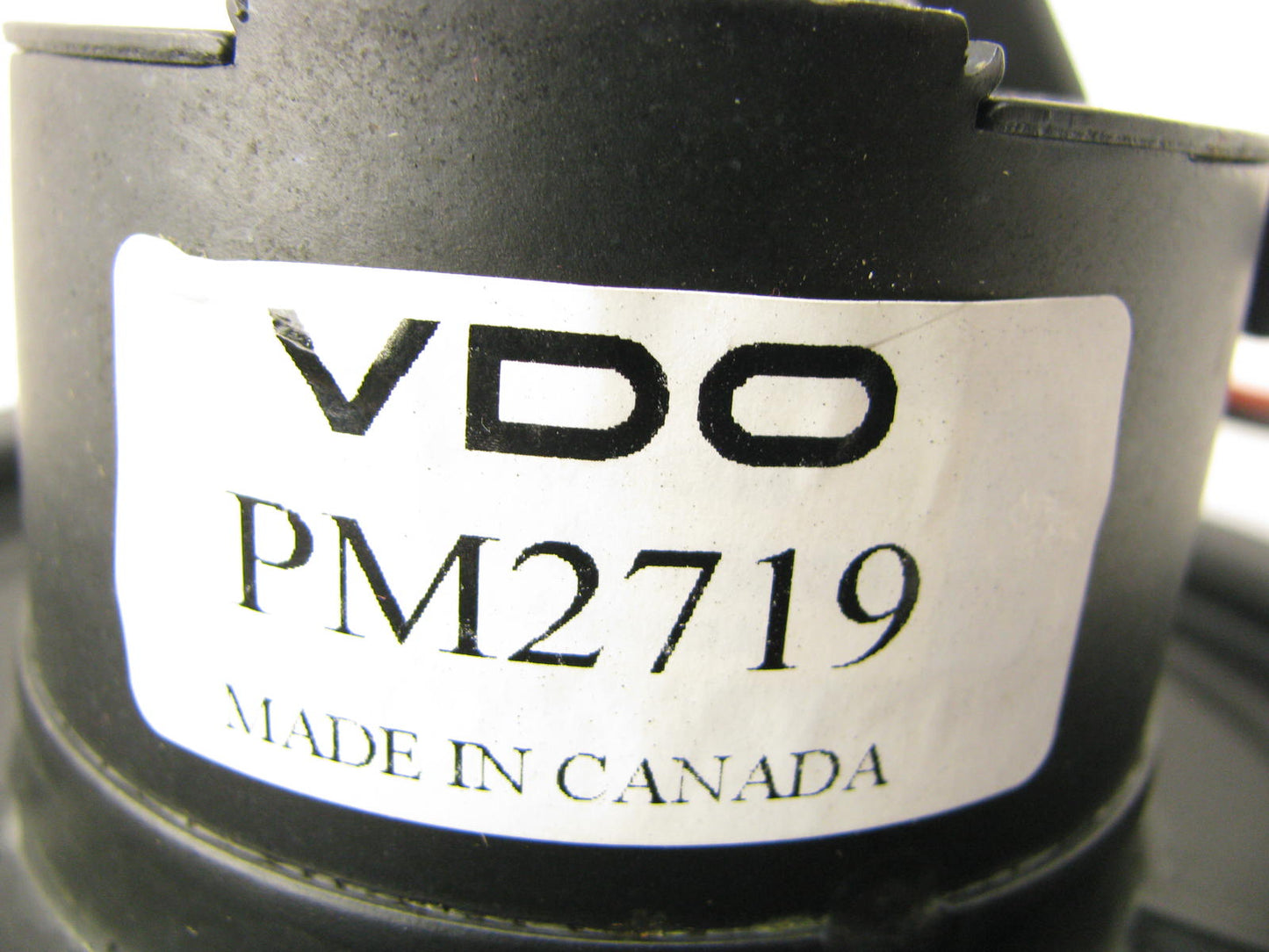 VDO PM2719 HVAC Blower Motor Without Wheel for 1998-2002 Chevrolet Prizm
