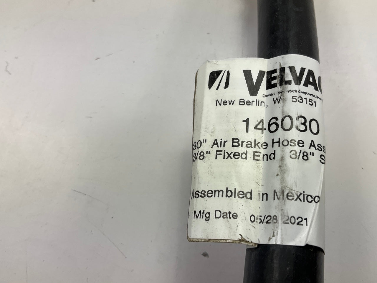 Velvac 146030 Air Brake Hose 3/8'' X 3/8'' X 30'', One End Swivel, Other End Fixed