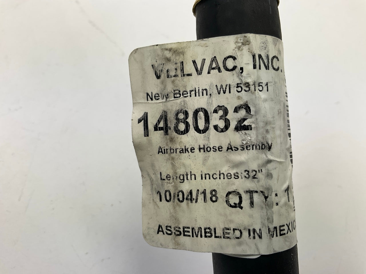 Velvac 148032 Air Brake Hose, 1/2'' X 3/8'' X 32'', One End Fixed, One End Swivel