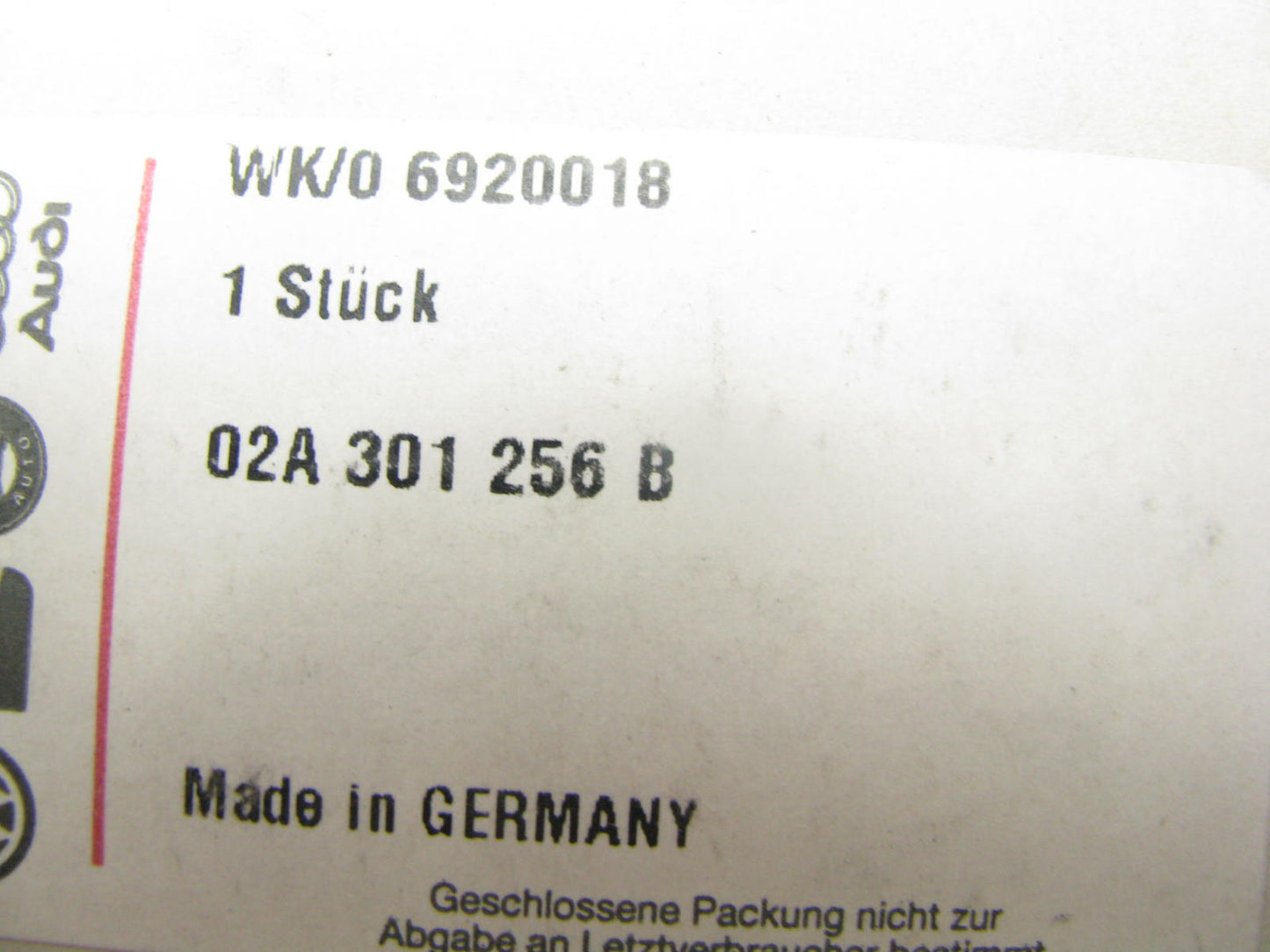 NEW - OEM VW Audi 02A301256B Transmission Shift Rod Sealing Cap Cover