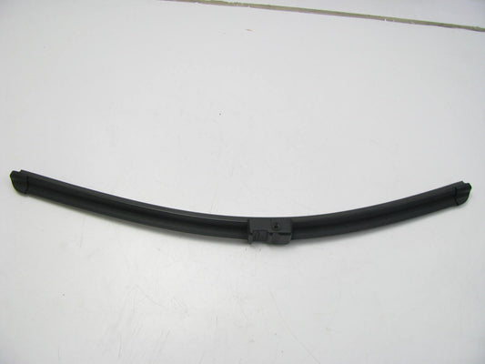 New OEM Right Side Windshield Wiper Blade VW Volkswagen 1J1955426B