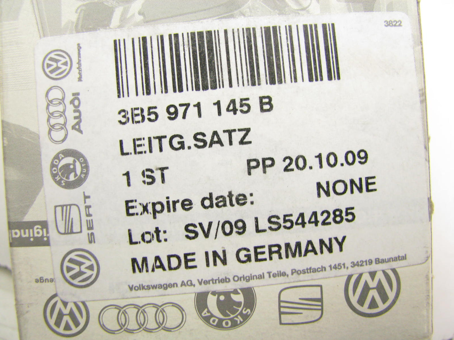 New Genuine OEM License Plate LAmp Wiring Harness For Volkswagen Passat 2001-05