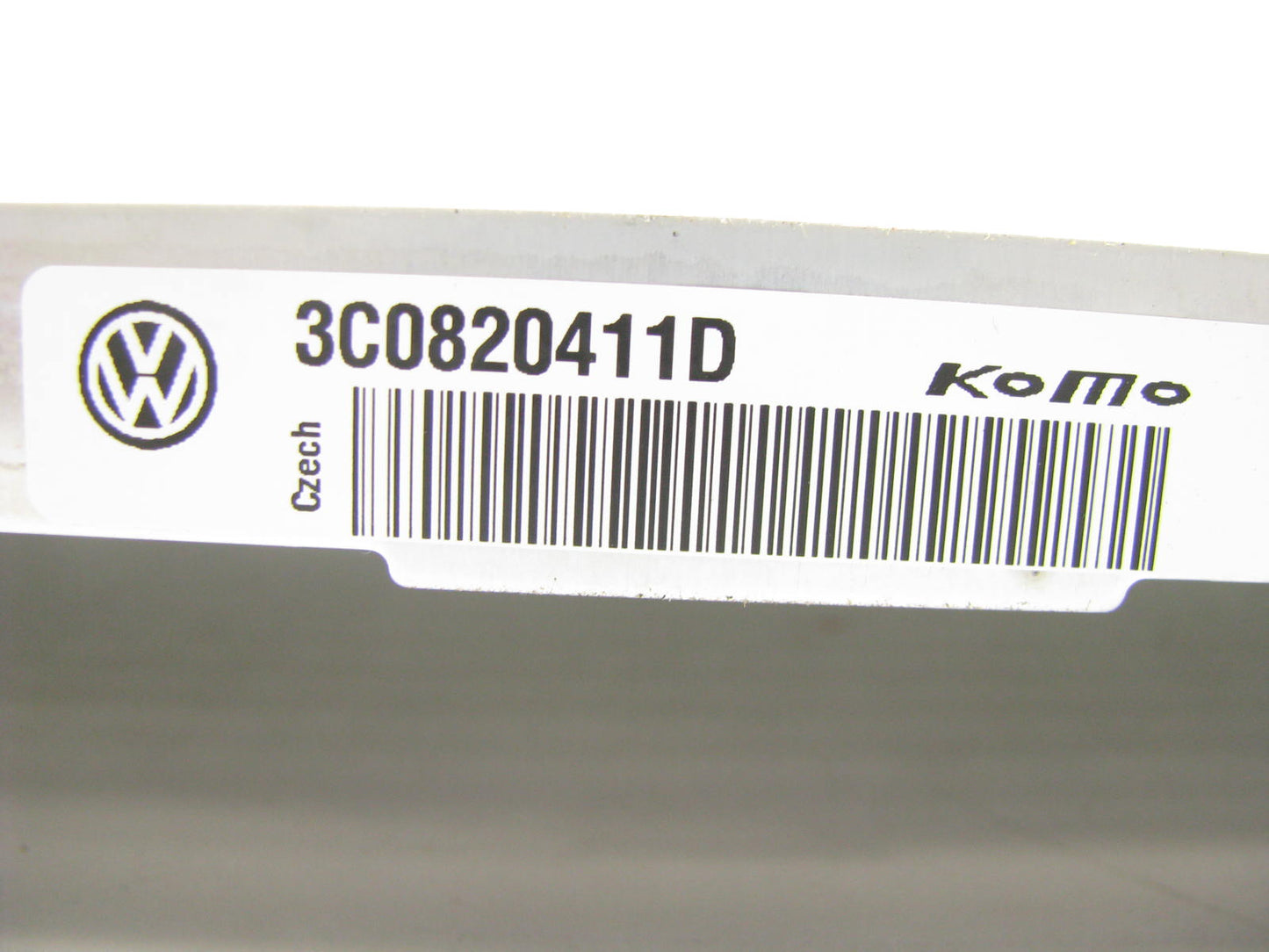 NEW GENUINE OEM Vw Audi 3C0820411D A/C Condenser