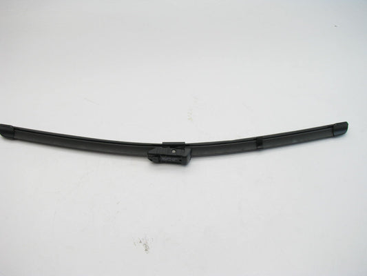New Genuine Right Side Windshield Wiper Blade OEM For Volkswagen 3C8955426D