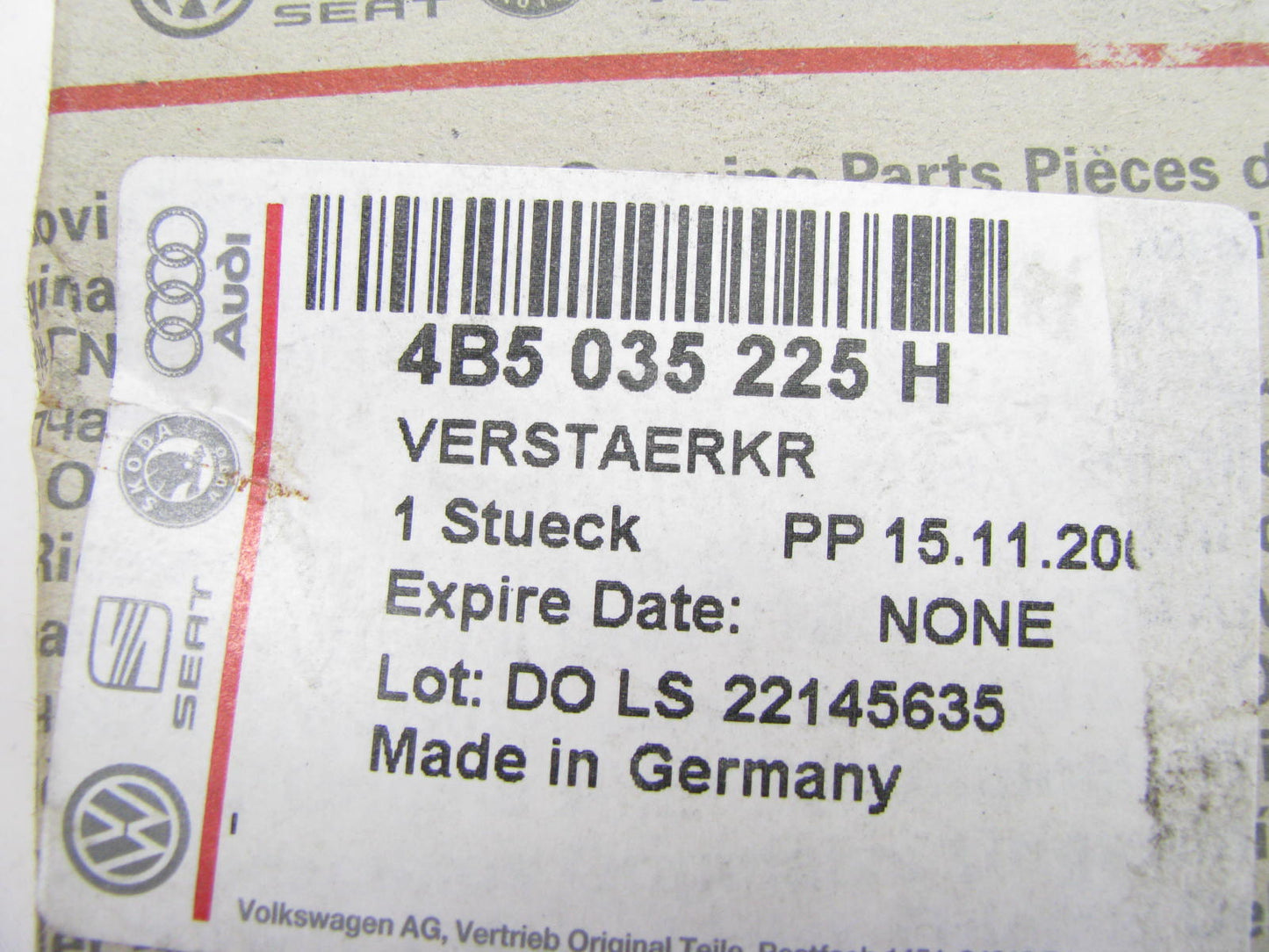 NEW GENUINE OEM Vw Audi 4B5035225H Radio / Stereo Antenna Booster