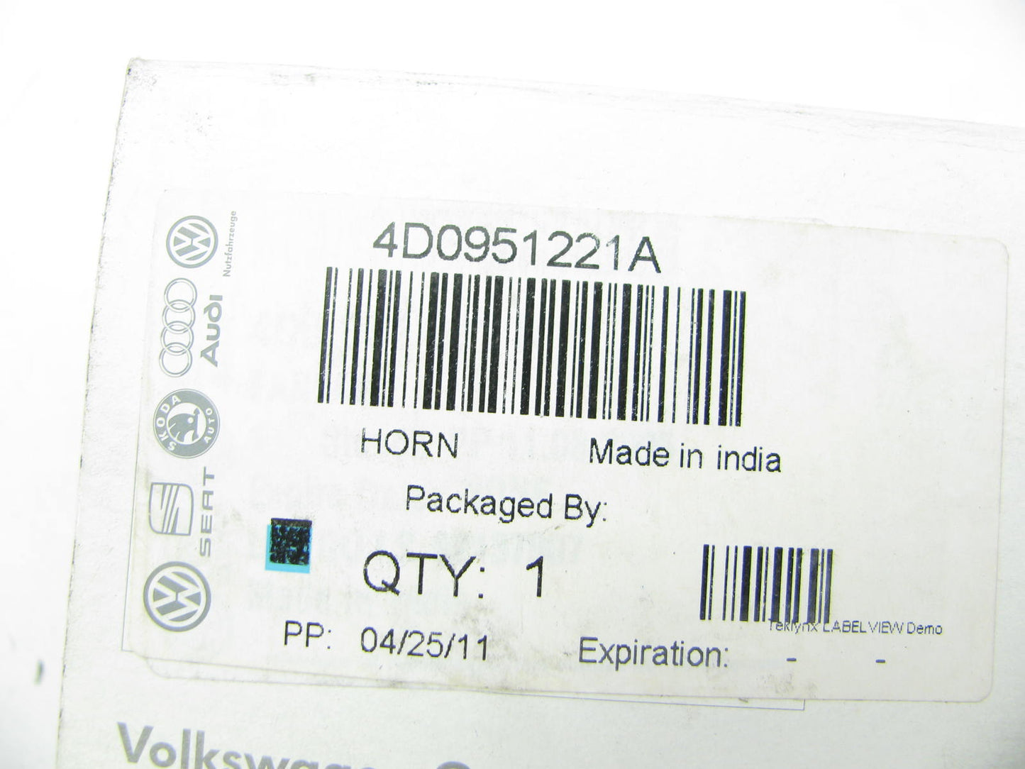 NEW - OEM VW Audi 4D0-951-221-A Horn 98-01 A6 / A6 Quattro 01-05 Allroad Quattro