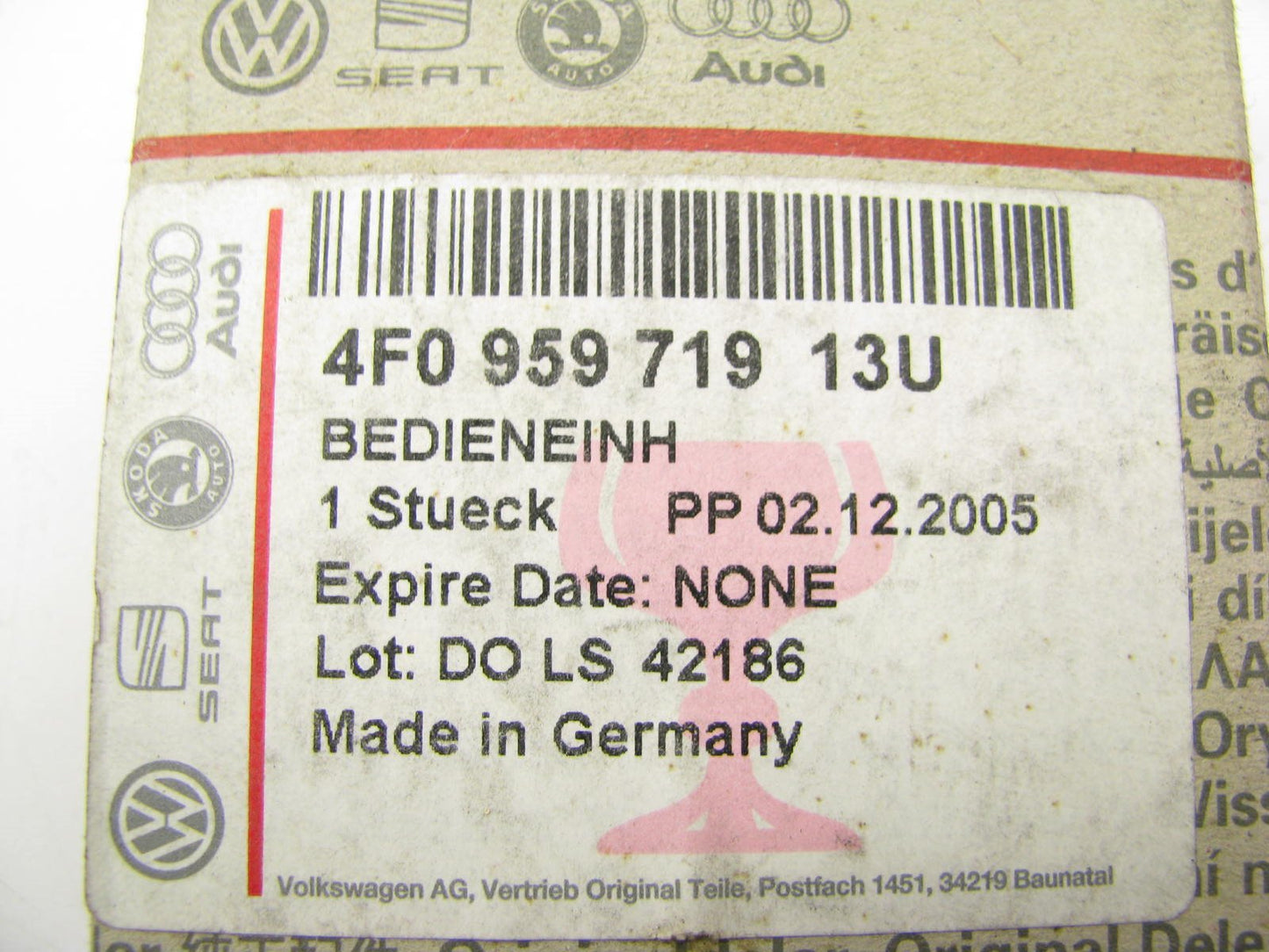 NEW - OEM VW Audi 4F095971913U Garage Door Opener Switch 2007-2008 Audi Q7