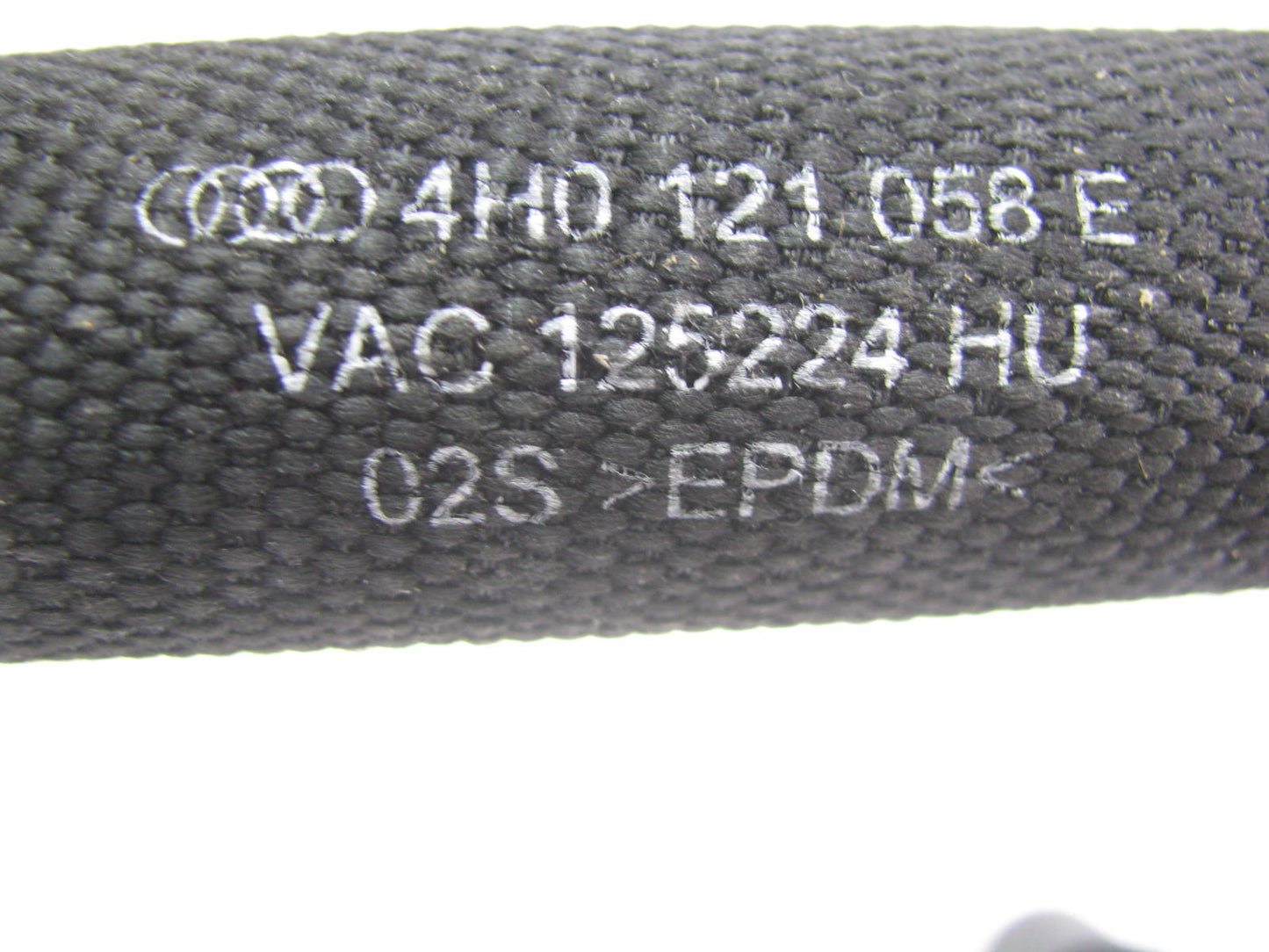 New OEM Engine Radiator Coolant Hose For Audi A8 Quattro 2013-17 4H0121058E