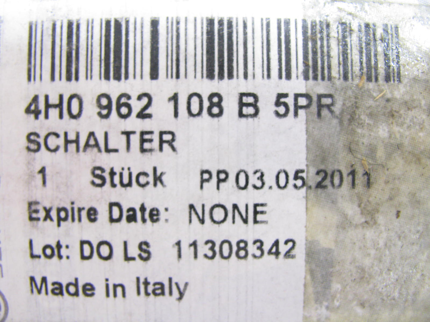 NEW GENIUNE OEM For Audi Front/ Rear RH Pass. Door Lock Switch 4H0962108B5PR
