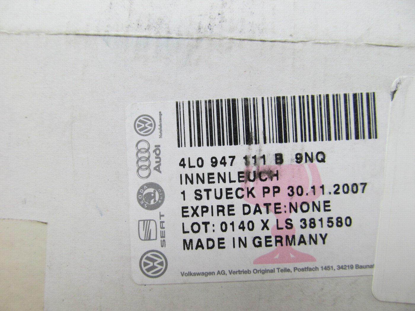 NEW GENUINE Silver Dome Lamp Map Reading Light OEM VW 4L0947111B 9NQ