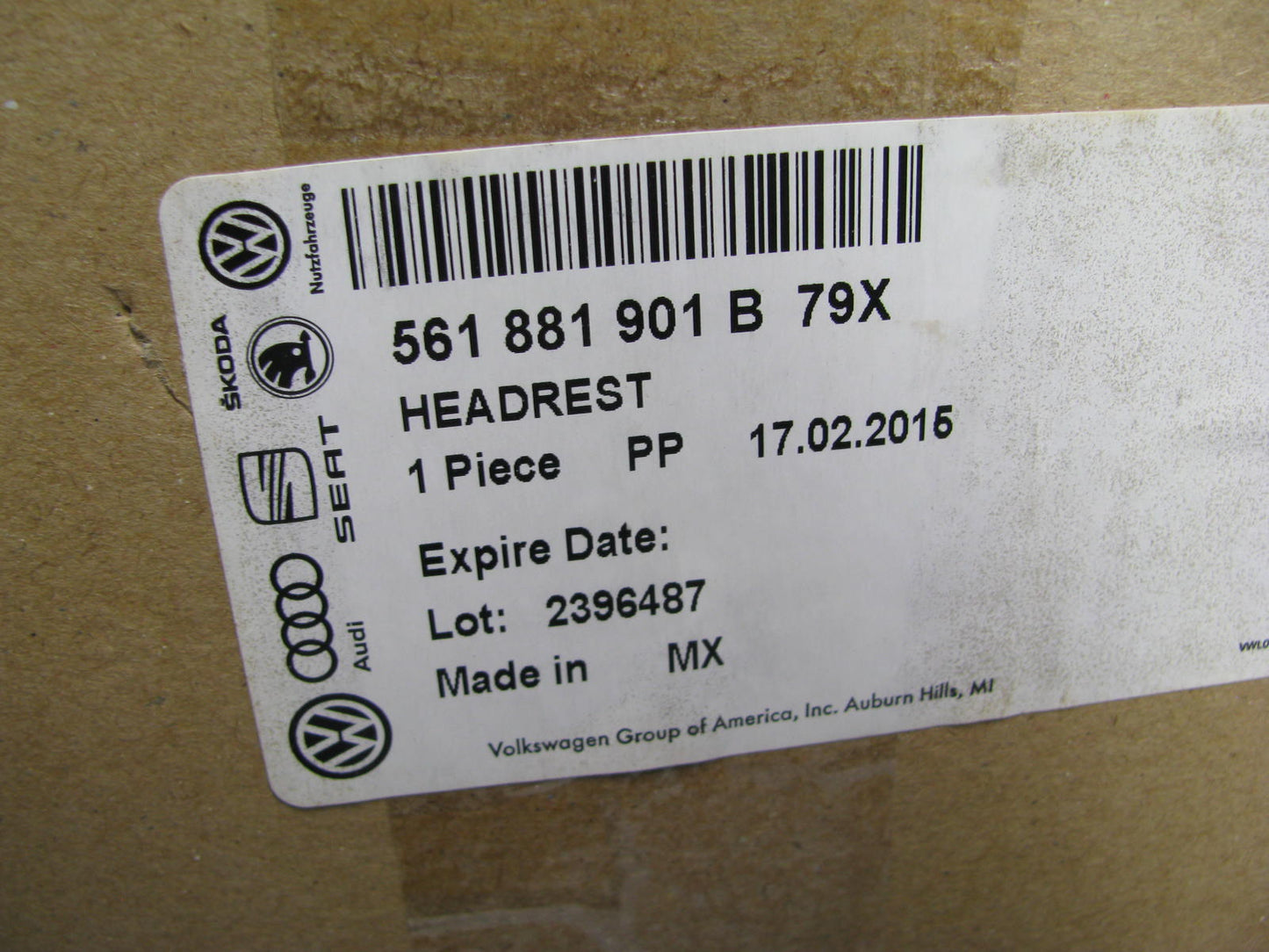 NEW - OEM 561881901B-79X Front Seat Headrest For 2014-2018 VW Passat
