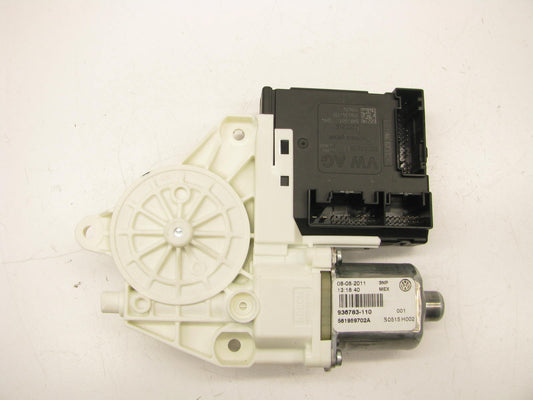 NEW GENUINE OEM Vw Audi 561959702A-Z05 FRONT RIGHT Window Motor 12-13 Jetta