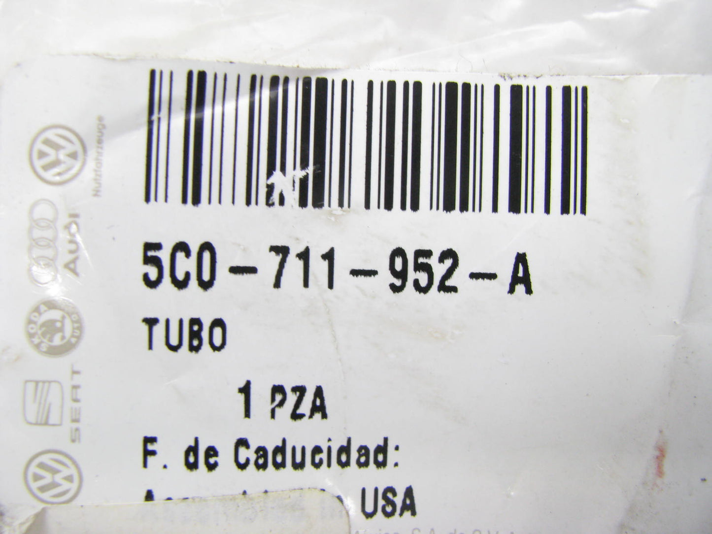New Genuine OEM Emissions Vent Tube For Volkswagen Passat 2002-05 5C0711952A