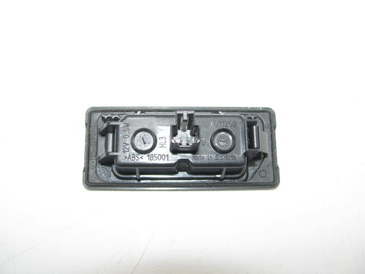 NEW GENUINE OEM Vw Audi 5N0943021A License Plate Light Lamp