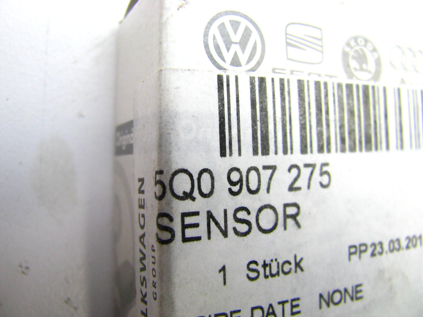 NEW GENUINE TPMS Tire Pressure Monitoring Sensor OEM 2015-2016 VW Touareg