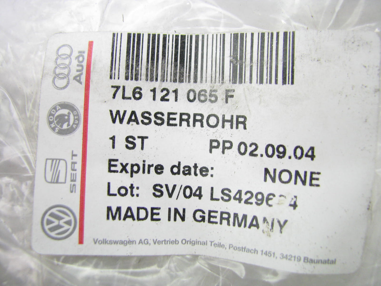 NEW - OEM VW Audi 7L6121065F Engine Coolant Return Pipe 2004-07 Touareg 4.2L-V8