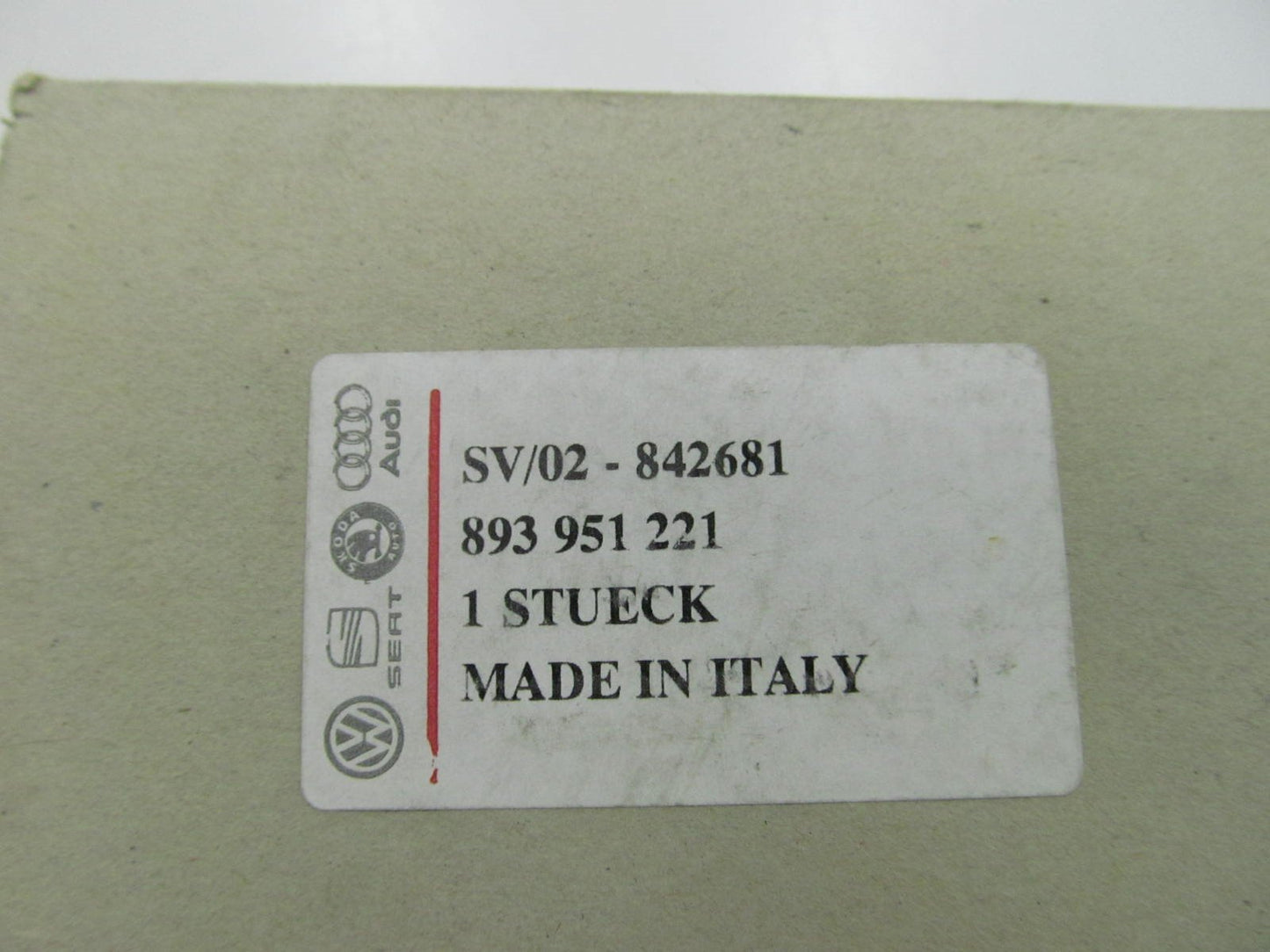 NEW - OEM VW Audi 893951221 Low Tone Horn