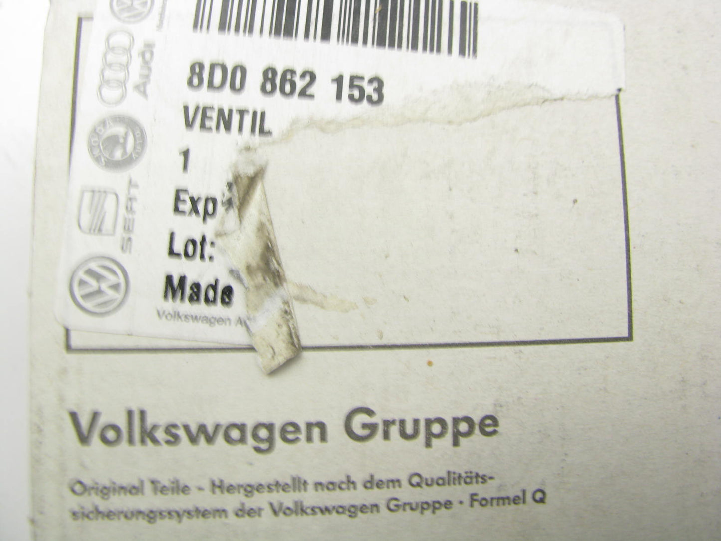 NEW - OEM VW Audi 8D0862153 Fuel Filler Door Lock Actuator 96-99 A4 & A4 Quattro