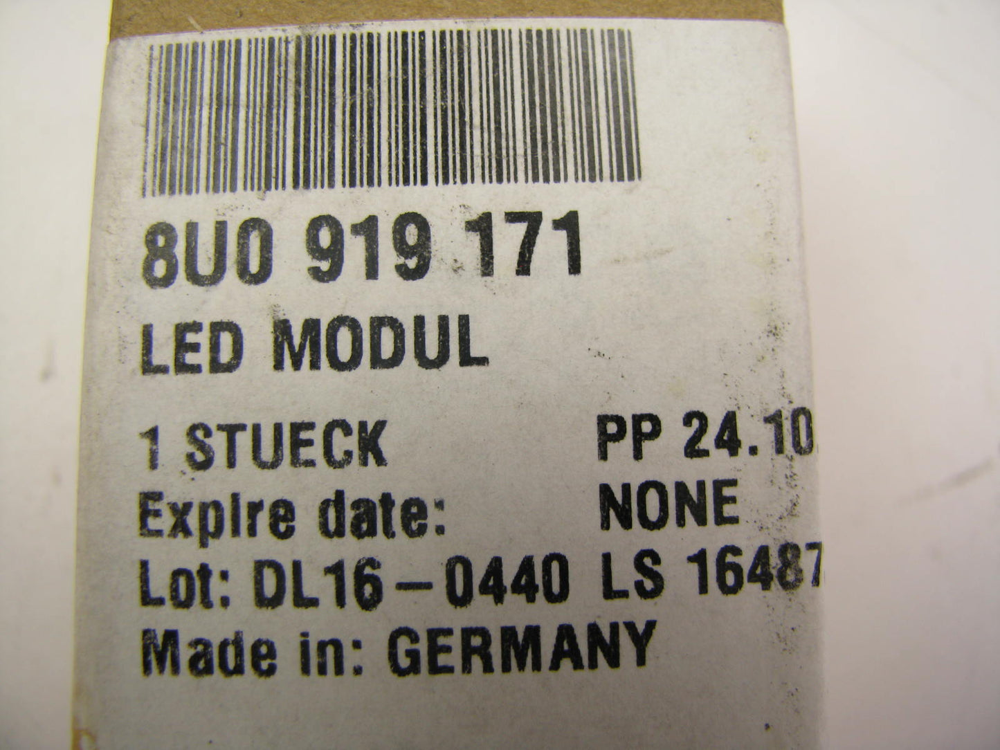NEW - OEM VW Audi 8U0919171 Front Door LED Light 2015-2018 Audi Q3 & Q3 Quattro