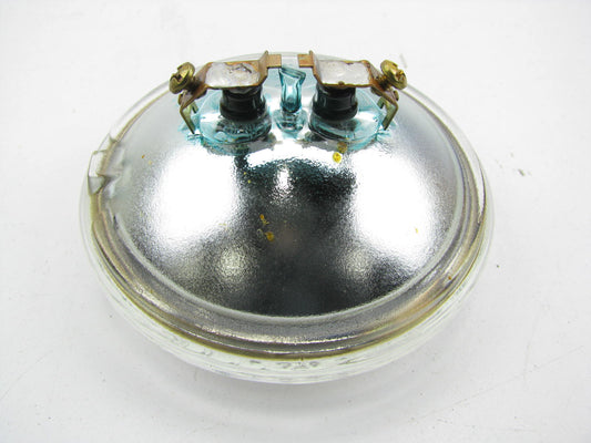 Wagner 4502 Military Low Beam Head Light Headlamp 28V 50W PAR36 Light Bulb