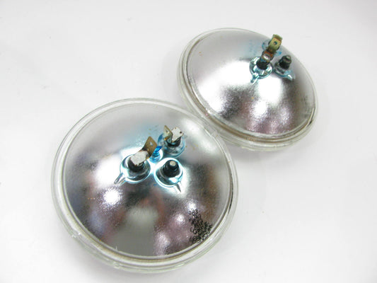 (2) Wagner 4880 Sealed Beam Headlamp Headlight Bulb 28V 60W