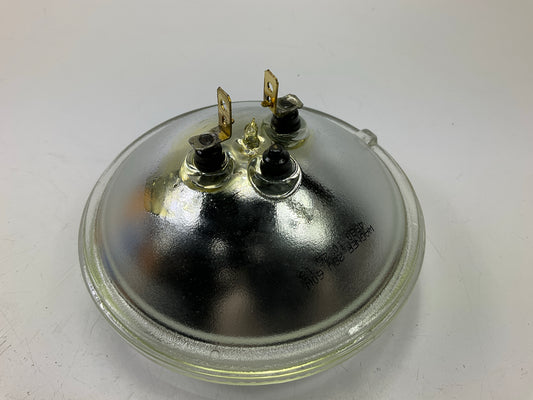Wagner 4880 Sealed Beam Headlamp Headlight Bulb 28V 60W