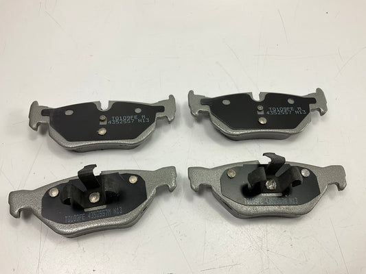 MISSING HARDWARE - Wagner MX1171 Rear Disc Brake Pads