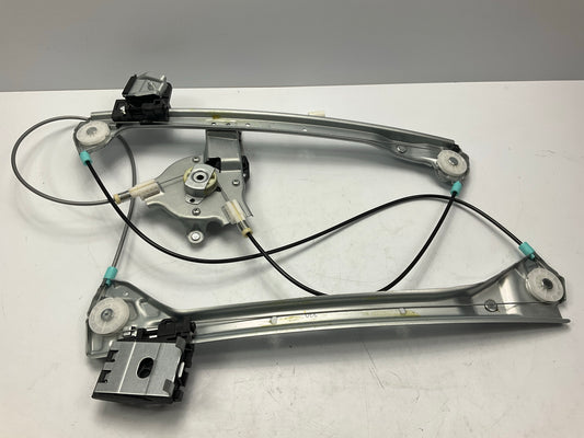 WAI WPR1165RM Front Right Power Window Motor And Regulator Assembly