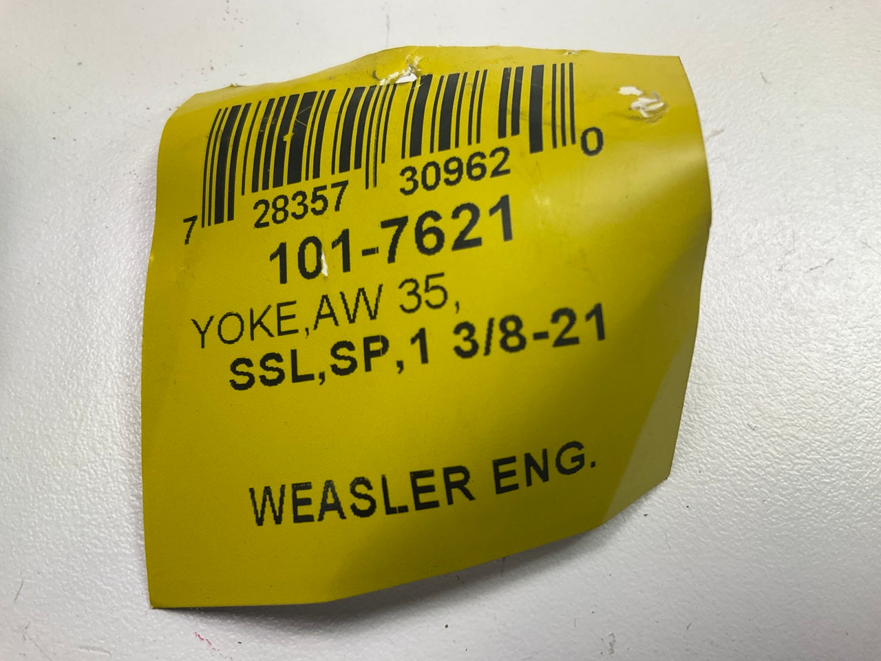 Weasler 101-7621 1-3/8'' 21 Spline Tractor Safety Slide Lock Yoke 2400 Series
