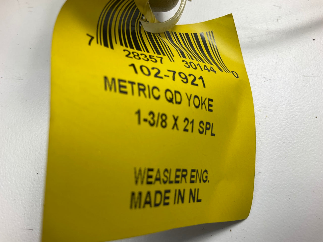 Weasler 102-7921 1-3/8'' 21 Spline Tractor Quick Disconnect Yoke 2500 Series
