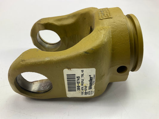 Weasler 300-6745 AB7N Yoke W/ 45mm Trilobe 1-25/32'' Bore & Roll Pin Connection