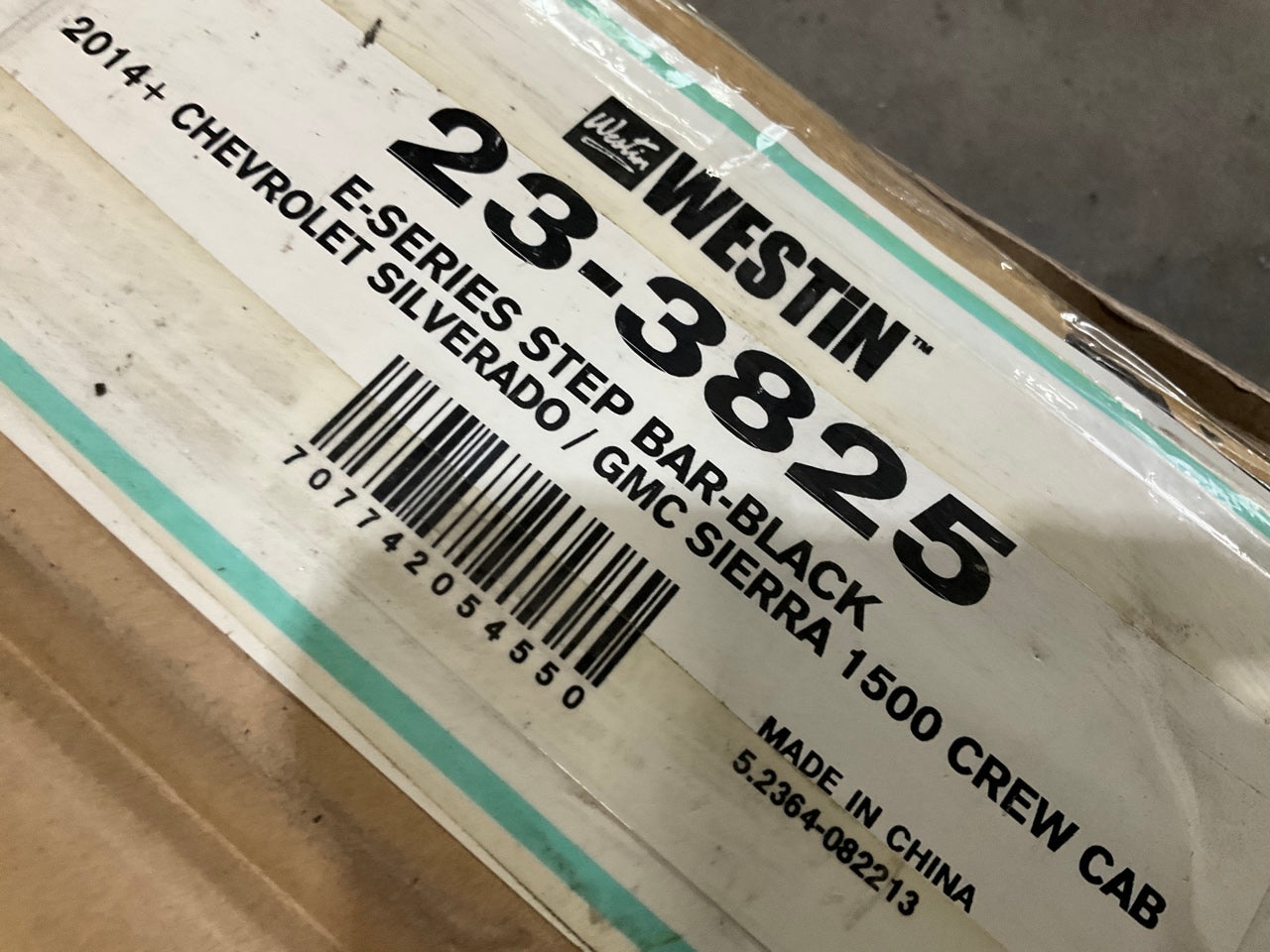 Westin 23-3825 3'' Side Step Nerf Bars - 2014-2018 Silverado Sierra 1500 CREW CAB